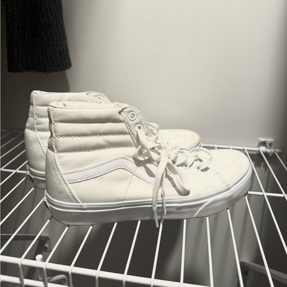White high top vans women’s
